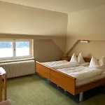 Gaestehaus Am Klinikum Галль