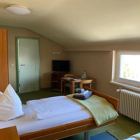 Gaestehaus Am Klinikum Гостевой дом 3*